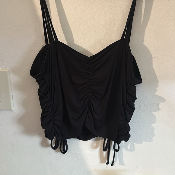 Garage Black double tie crop top - Picture 3 of 3